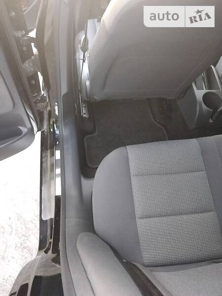 Седан Volkswagen Jetta 2006 в Старокостянтинові