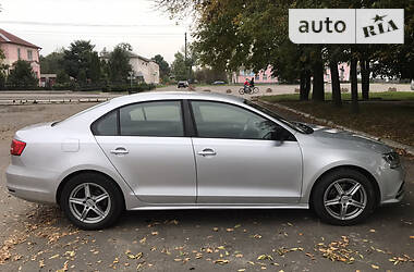 Седан Volkswagen Jetta 2015 в Березному