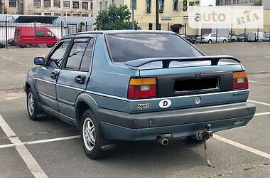 Седан Volkswagen Jetta 1990 в 