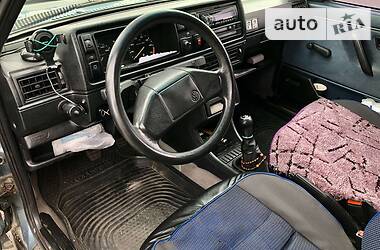 Седан Volkswagen Jetta 1990 в 