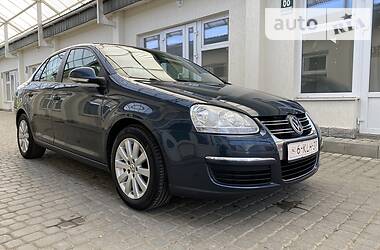 Седан Volkswagen Jetta 2008 в Стрые