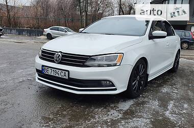 Седан Volkswagen Jetta 2015 в Киеве