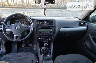 Седан Volkswagen Jetta 2011 в Каменец-Подольском