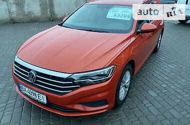 Седан Volkswagen Jetta 2018 в Знаменке