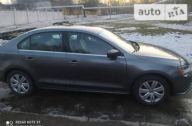 Седан Volkswagen Jetta 2017 в Днепре