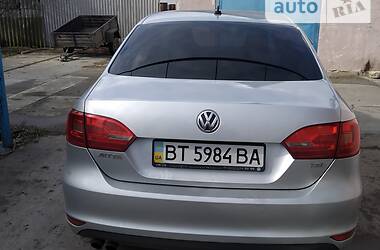 Седан Volkswagen Jetta 2011 в Геническе