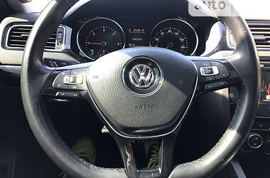 Седан Volkswagen Jetta 2015 в Житомире