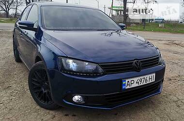 Седан Volkswagen Jetta 2013 в Бердянске