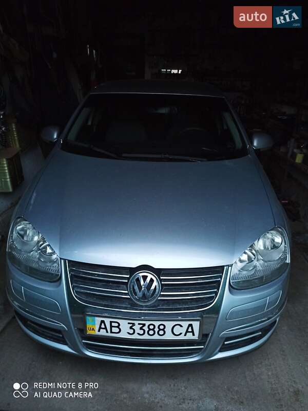 Седан Volkswagen Jetta 2007 в Хмільнику