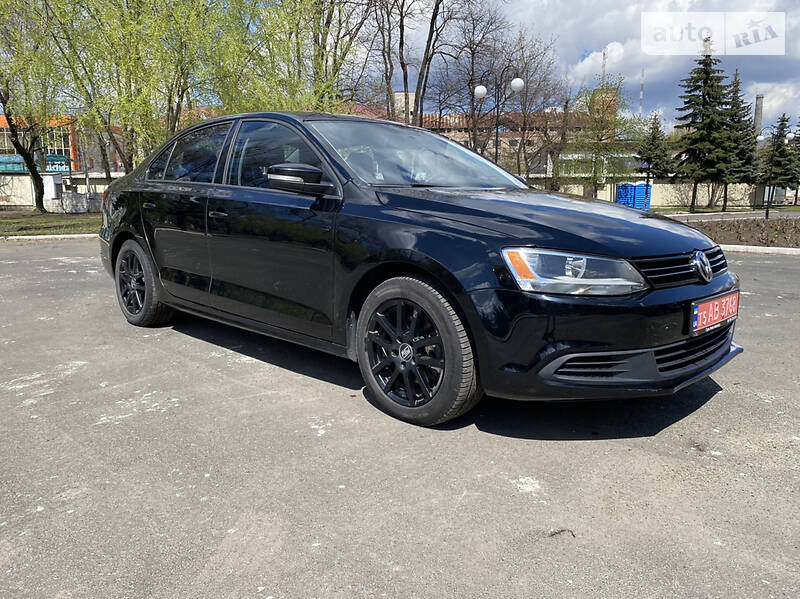 Седан Volkswagen Jetta 2014 в Покровську