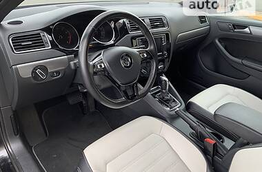 Седан Volkswagen Jetta 2016 в Киеве