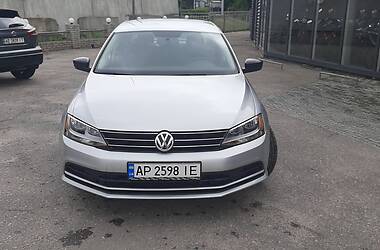 Седан Volkswagen Jetta 2016 в Запорожье