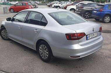 Седан Volkswagen Jetta 2016 в Запорожье