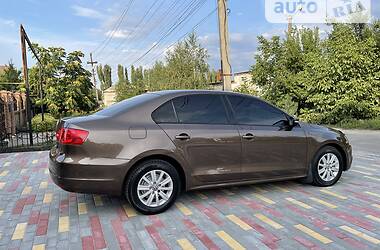 Седан Volkswagen Jetta 2011 в Покровську