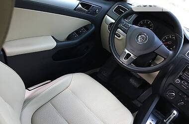 Седан Volkswagen Jetta 2013 в Нікополі