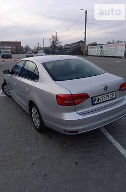 Седан Volkswagen Jetta 2015 в Ромнах