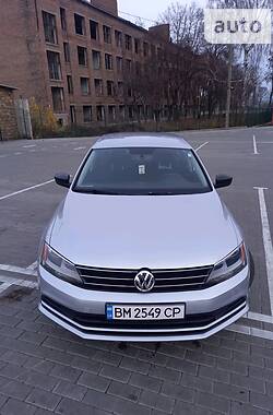 Седан Volkswagen Jetta 2015 в Ромнах