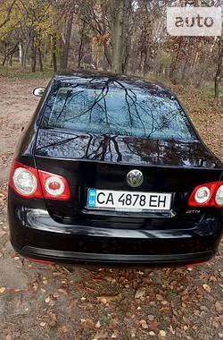 Седан Volkswagen Jetta 2006 в Черкассах