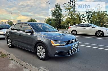 Седан Volkswagen Jetta 2012 в Киеве