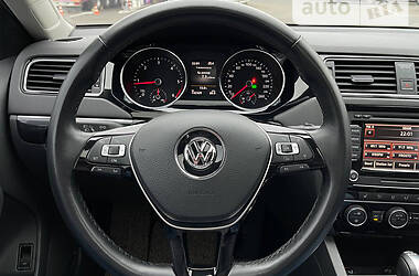 Седан Volkswagen Jetta 2015 в Одессе