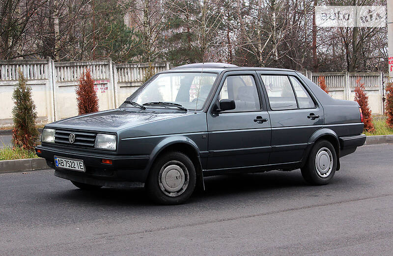 Седан Volkswagen Jetta 1988 в Виннице