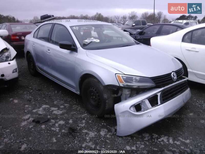 Седан Volkswagen Jetta 2014 в Воловце