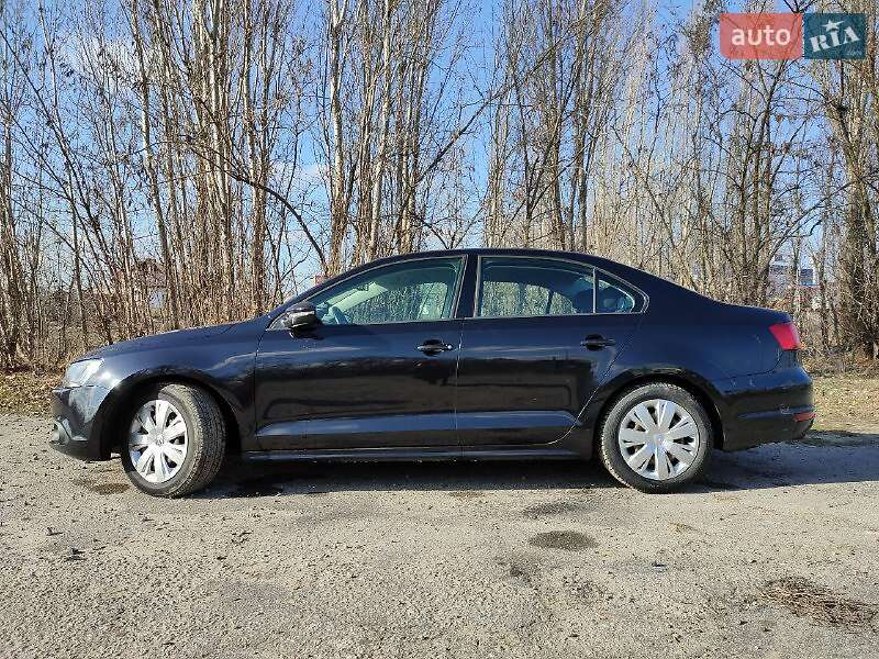 Седан Volkswagen Jetta 2011 в Ізяславі