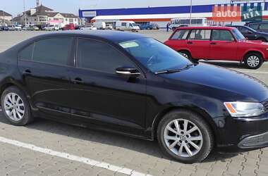 Седан Volkswagen Jetta 2011 в Черновцах