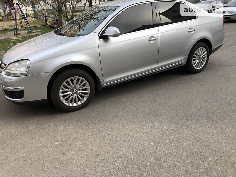 Седан Volkswagen Jetta 2006 в Запорожье