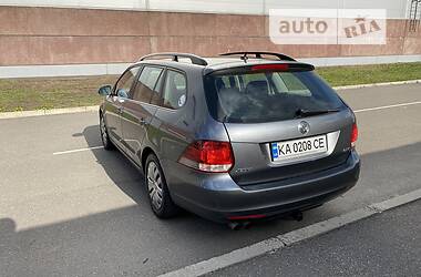 Унiверсал Volkswagen Jetta 2014 в Києві