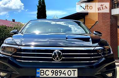 Седан Volkswagen Jetta 2018 в 