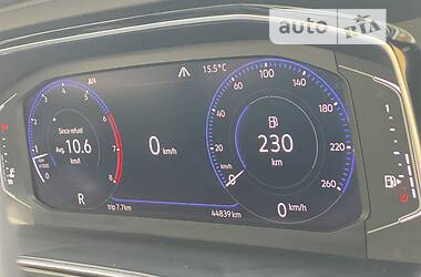 Седан Volkswagen Jetta 2018 в 
