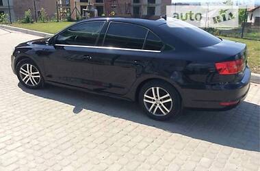 Седан Volkswagen Jetta 2012 в Івано-Франківську