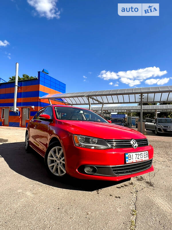 Седан Volkswagen Jetta 2014 в Полтаві