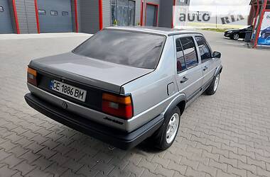 Седан Volkswagen Jetta 1988 в Чернівцях