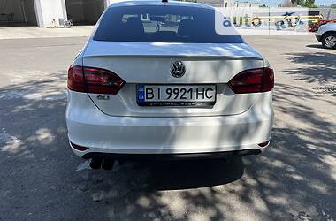 Седан Volkswagen Jetta 2012 в Кременчуге