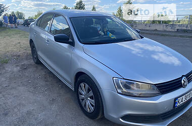 Седан Volkswagen Jetta 2013 в Киеве
