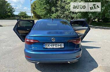 Седан Volkswagen Jetta 2019 в Хмельницком