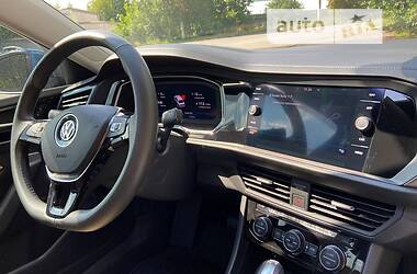 Седан Volkswagen Jetta 2019 в Хмельницком