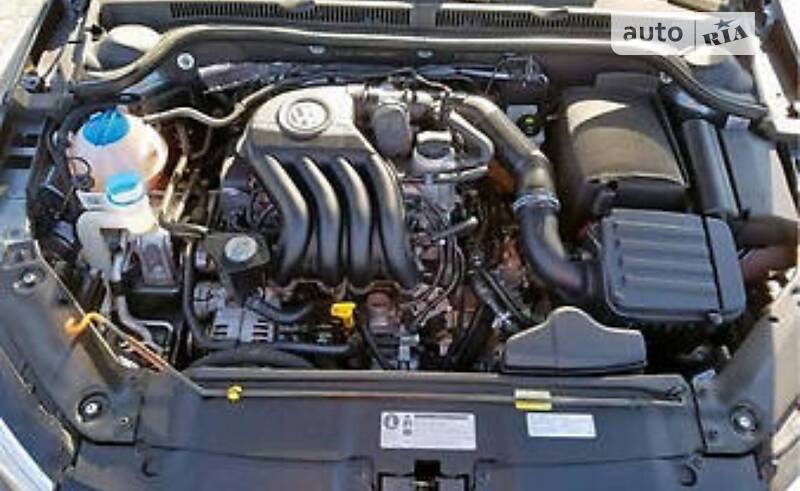 Седан Volkswagen Jetta 2015 в Запоріжжі