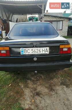 Седан Volkswagen Jetta 1988 в Шацке