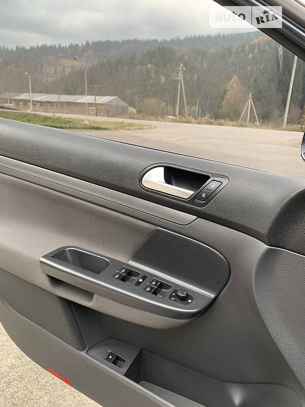 Седан Volkswagen Jetta 2008 в Верховине