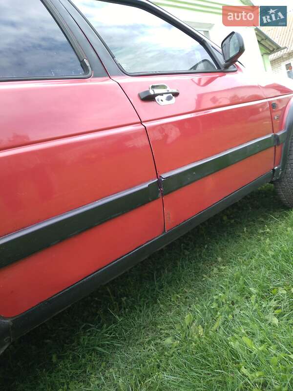 Седан Volkswagen Jetta 1985 в Рожище