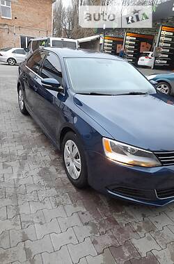 Седан Volkswagen Jetta 2012 в Умани