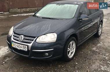 Седан Volkswagen Jetta 2007 в Хусті