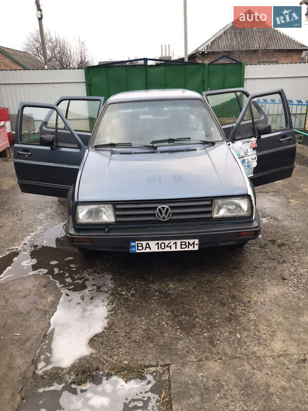 Седан Volkswagen Jetta 1987 в Александровке