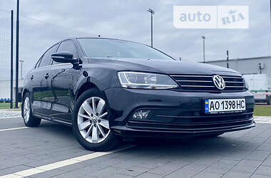 Седан Volkswagen Jetta 2016 в Мукачевому