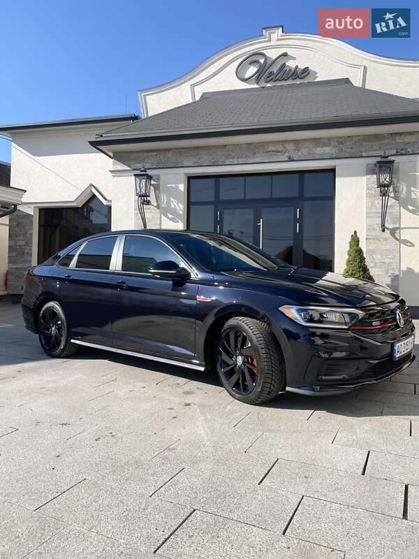 Седан Volkswagen Jetta 2019 в Мукачево