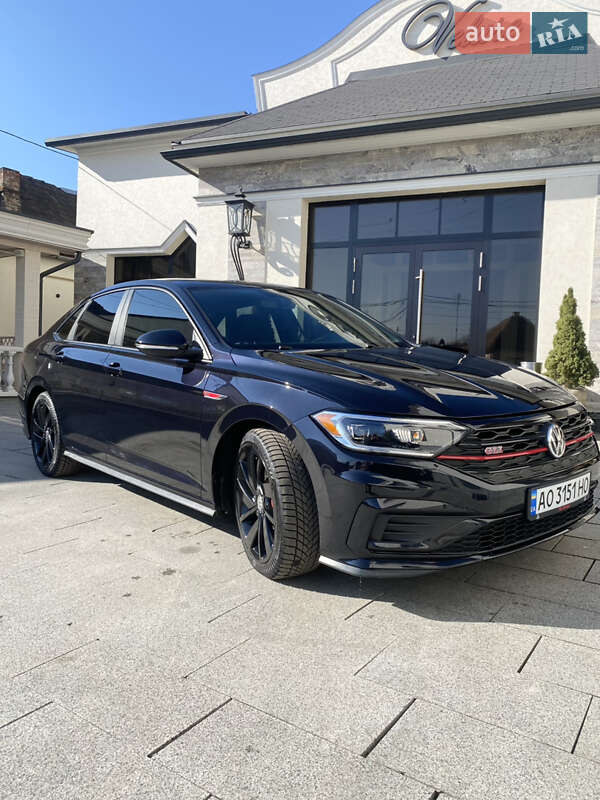 Седан Volkswagen Jetta 2019 в Мукачево