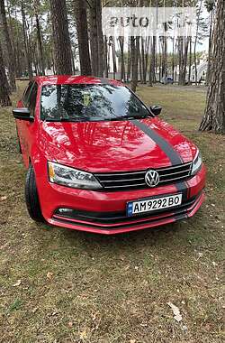 Седан Volkswagen Jetta 2016 в Житомирі